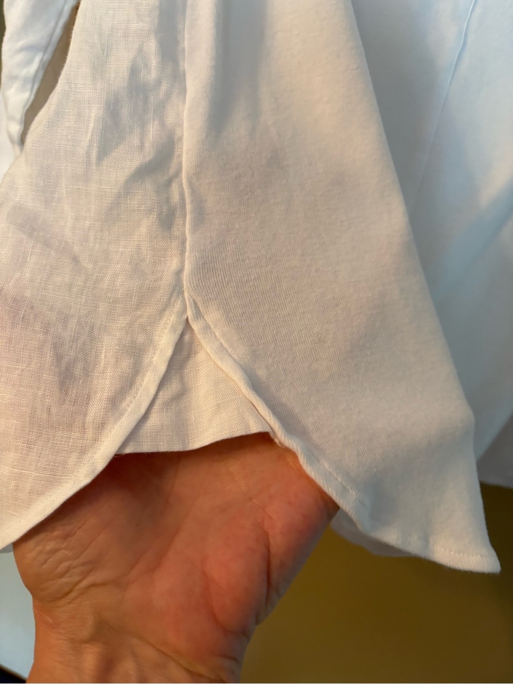 Contemporaire Simons White 100% Linen 3/4 Sleeve Button Down Shirt - Picture 13 of 14